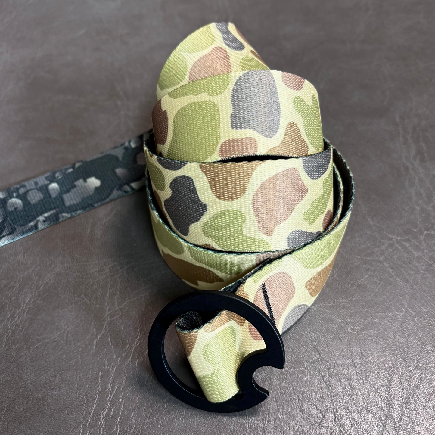 OLD SCHOOL DUCK CAMO BELT - REVERSIBLE
