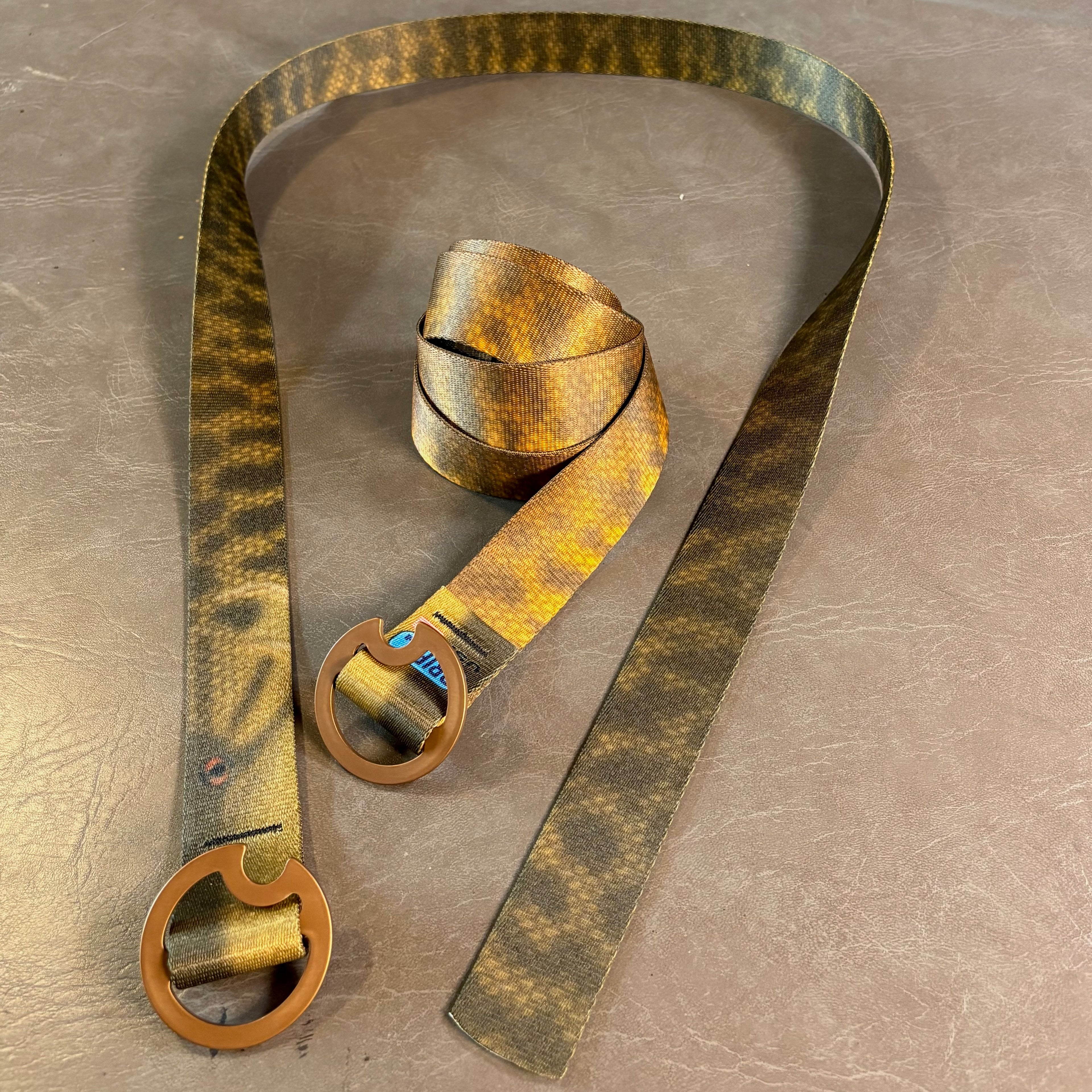 SMALLMOUTH BASS - REVERSIBLE - BROWN BUCKLE